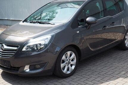 Opel Meriva 100.000 km 9.490 € Magdeburg 39128