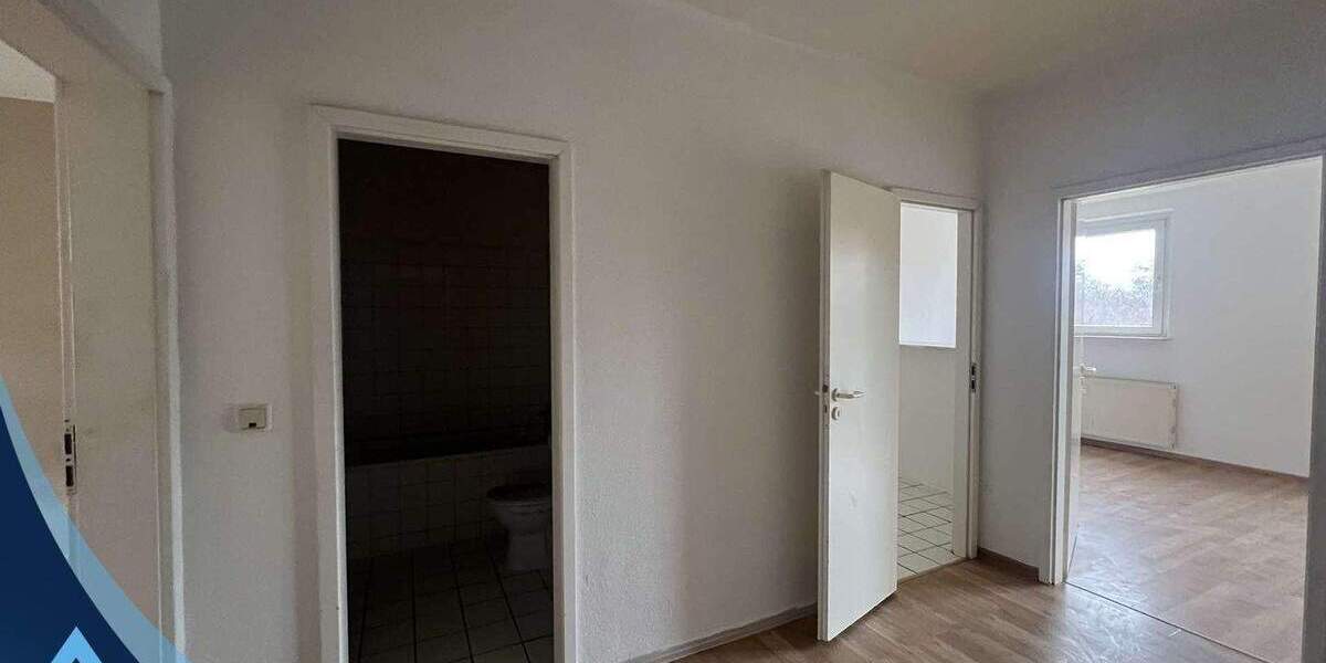 Etagenwohnung Magdeburg Herrenkrug - 2 Zimmer, 48 m&sup2;, 99.000&euro; | Angebot:23959471