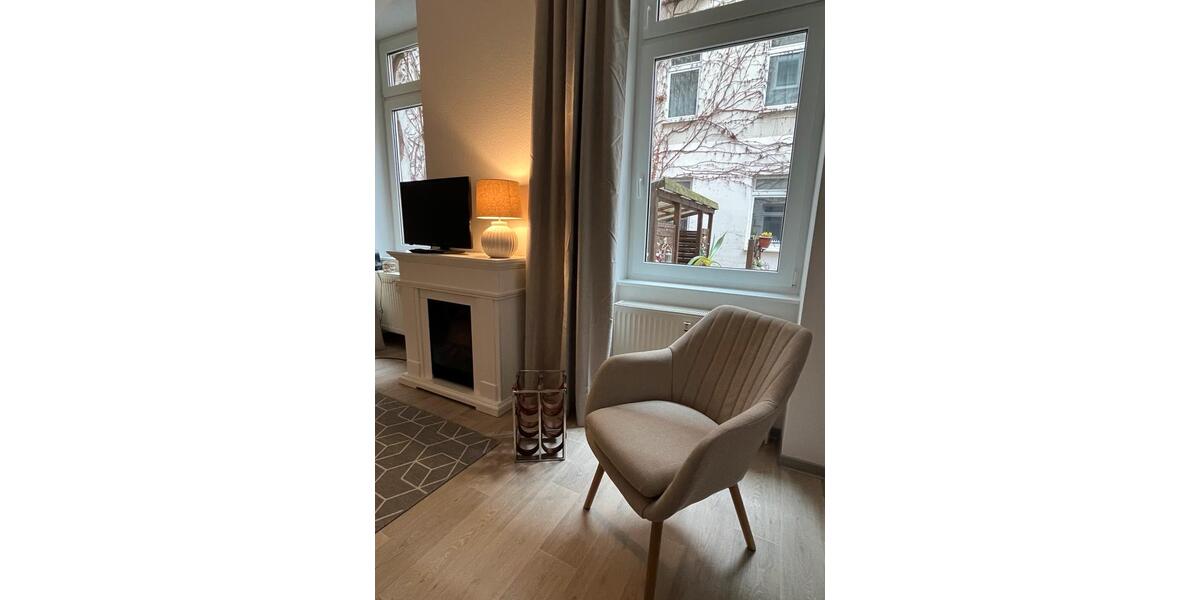 Hochparterre Magdeburg Brückfeld - 1 Zimmer, 41 m&sup2;, 645&euro; | Angebot:27627238
