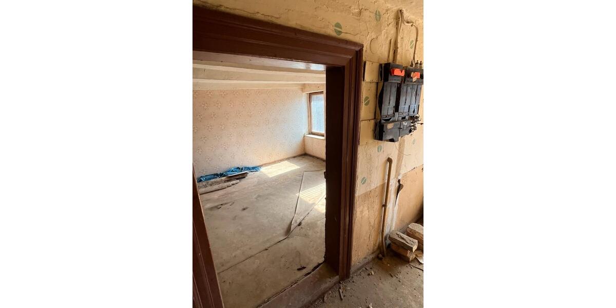 Bauernhaus, Landhaus Erxleben - 20 Zimmer, 750 m&sup2;, 69.000&euro; | Angebot:27023063