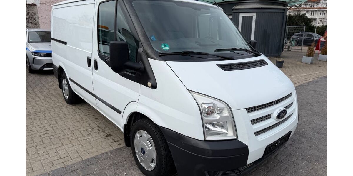 Ford Transit 172.000 km 3.990 &euro; Magdeburg 39112