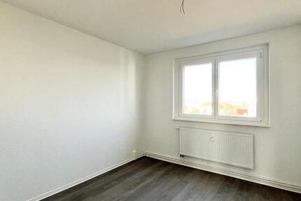 Wohnung Magdeburg Großer Silberberg - 3 Zimmer, 56 m&sup2;, 420&euro; | Angebot:26337109