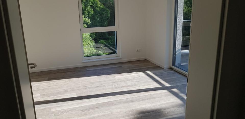 Etagenwohnung Haldensleben - 3 Zimmer, 82 m&sup2;, 905&euro; | Angebot:25870221