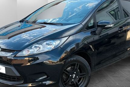Ford Fiesta 300.000 km 1.480 &euro; Magdeburg 39108