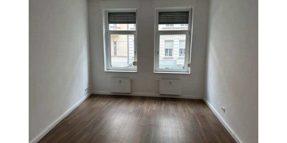 Hochparterre Magdeburg Nordwest - 2 Zimmer, 71 m&sup2;, 900&euro; | Angebot:27628342