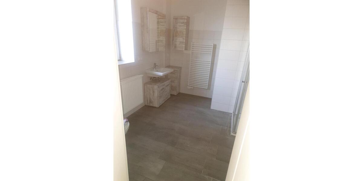 Erdgeschoßwohnung Bördeland - 4 Zimmer, 90 m&sup2;, 742&euro; | Angebot:25451808