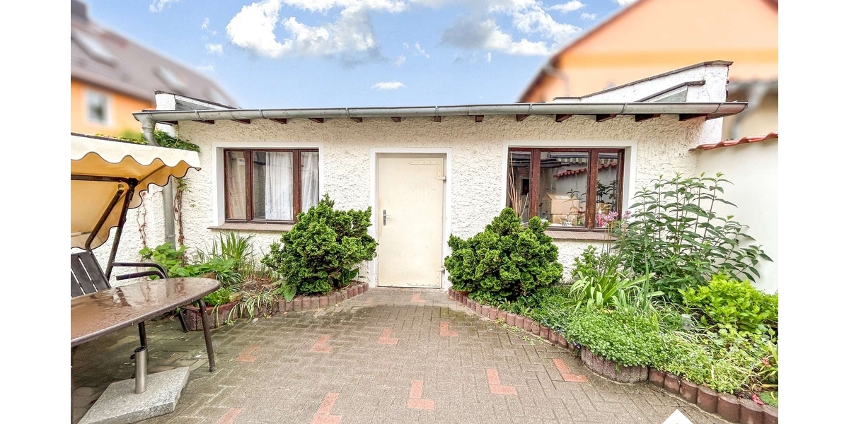 Bezugsfertige Doppelhaushälfte mit Kamin, Terrasse & Garage - Doppelhaushälfte Magdeburg Magdeburg - Ottersleben | Angebot:26624604