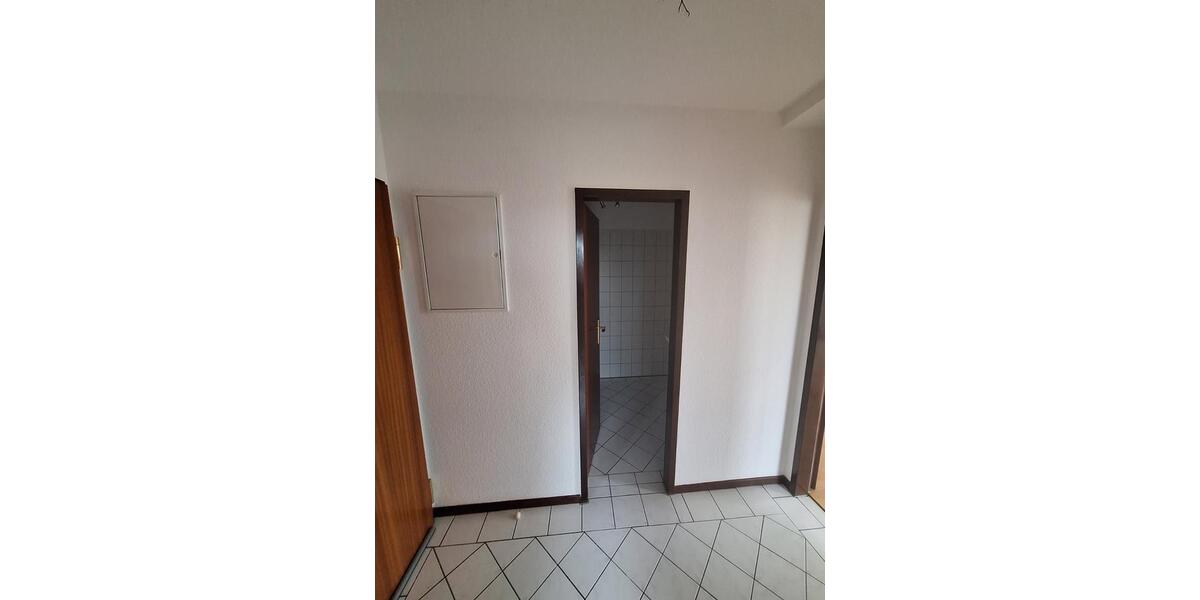 Etagenwohnung Barby - 2 Zimmer, 52 m&sup2;, 350&euro; | Angebot:25291981