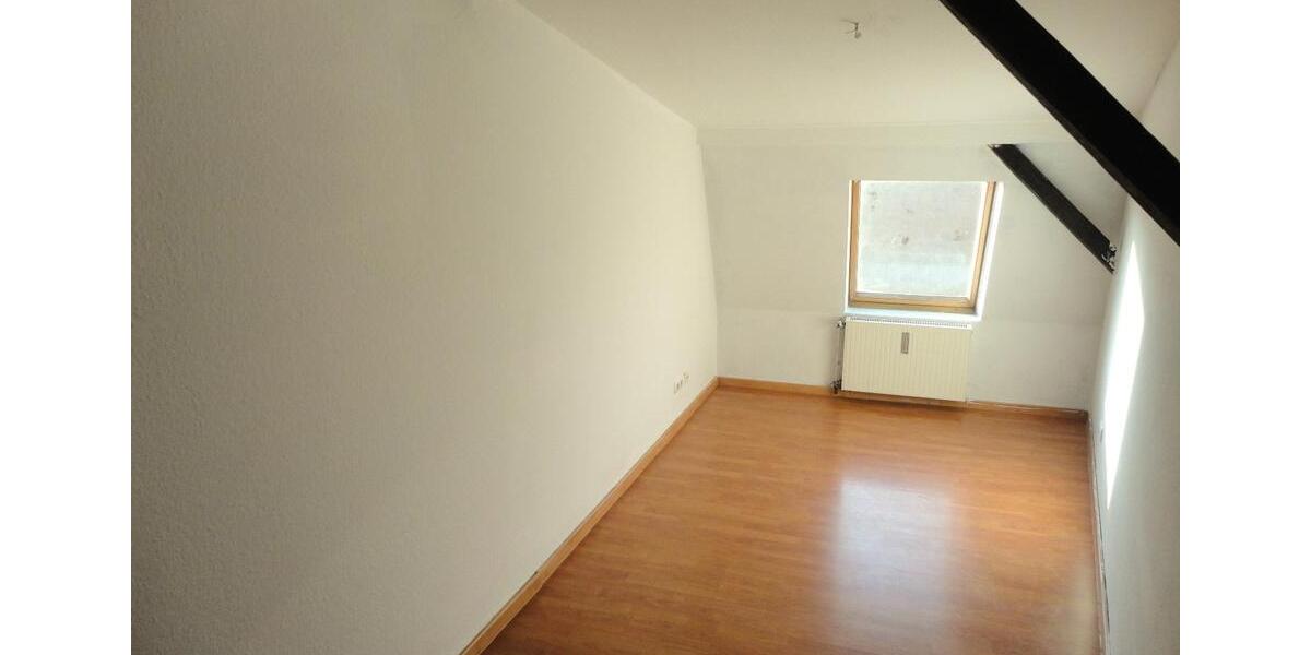 Dachgeschoßwohnung Magdeburg Alte Neustadt - 3 Zimmer, 66 m&sup2;, 450&euro; | Angebot:26426146