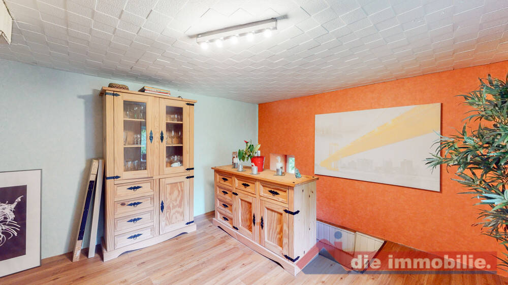 Mehrfamilienhaus, Wohnhaus Magdeburg / Ottersleben Ottersleben - 8 Zimmer, 290 m&sup2;, 379.000&euro; | Angebot:25803103