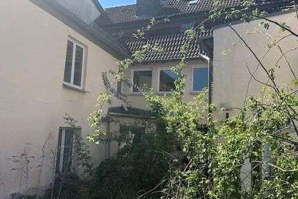 Haus zum Kaufen in Haldensleben 350.000 € 373 m² 7 zimmer