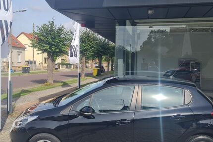 Peugeot 208 80.505 km 8.490 € Barleben 39179