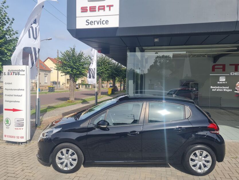 Peugeot 208 80.505 km 8.490 € Barleben 39179