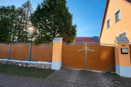 RESERVIERT. Haus mit Einliegerwohnung, großer Scheune und 6 zimmer