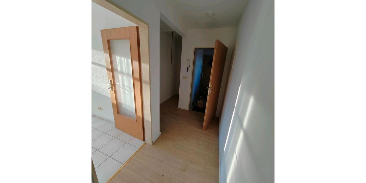 Dachgeschoßwohnung Haldensleben - 1 Zimmer, 46 m&sup2;, 67.000&euro; | Angebot:27258962