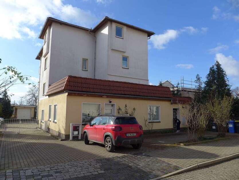 Wohnung zum Mieten in Magdeburg 198,96 € 24.87 m²