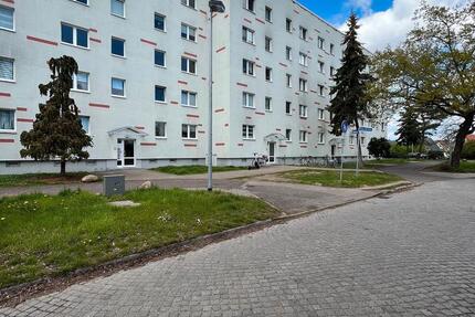 Wohnung Magdeburg Brückfeld - 4 Zimmer, 65 m&sup2;, 475&euro; | Angebot:21693995