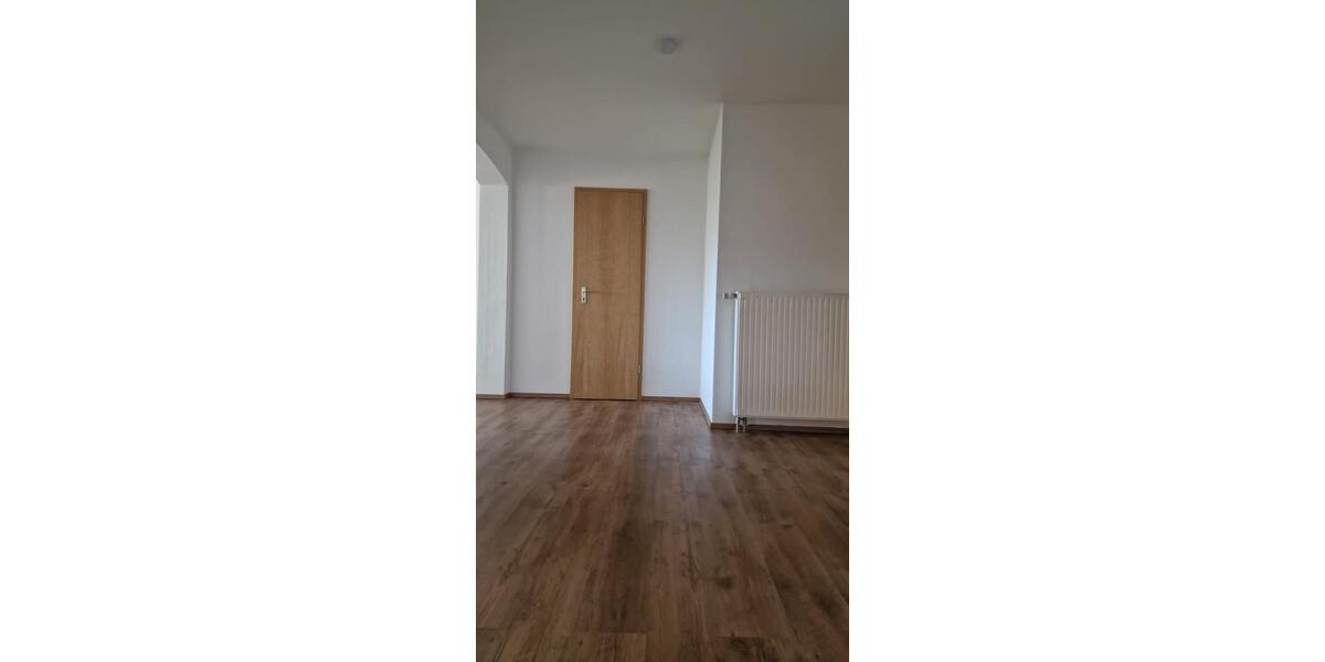 Erdgeschoßwohnung Magdeburg Leipziger Straße - 3 Zimmer, 84 m&sup2;, 570&euro; | Angebot:26640881