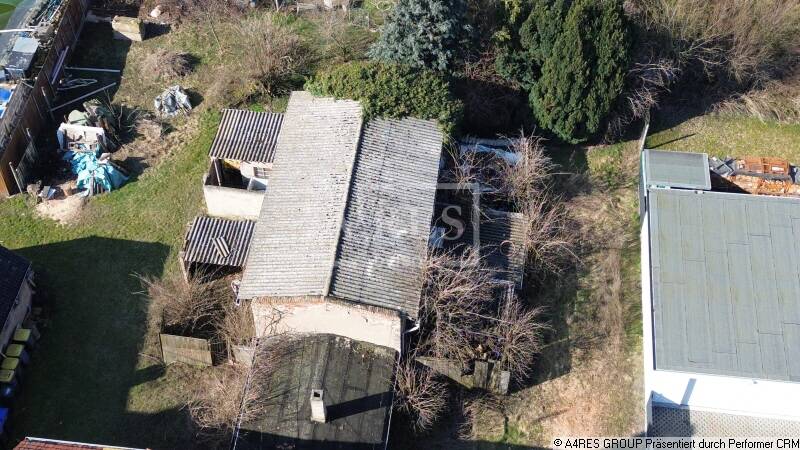 Mehrfamilienhaus, Wohnhaus Hakeborn Hakeborn - 1 Zimmer, 300 m&sup2;, 20.000&euro; | Angebot:25997801