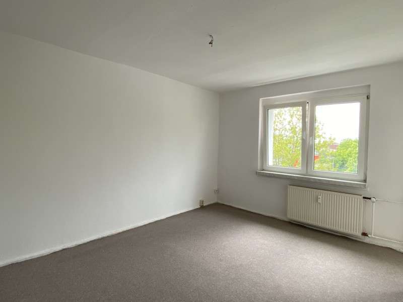 Wohnung zum Mieten in Oschersleben 145 € 24.8 m²