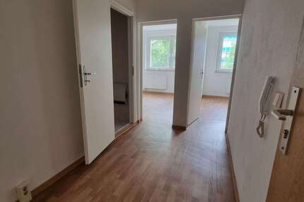 Wohnung Schönebeck Schönebeck-Salzelmen - 3 Zimmer, 57 m&sup2;, 333&euro; | Angebot:26931630
