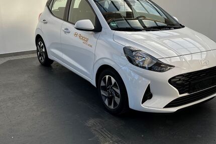 Hyundai i10 2.789 km 18.900 &euro; Magdeburg 39116