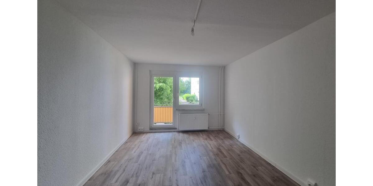 Etagenwohnung Magdeburg Alt Olvenstedt - 3 Zimmer, 69 m&sup2;, 490&euro; | Angebot:26636544