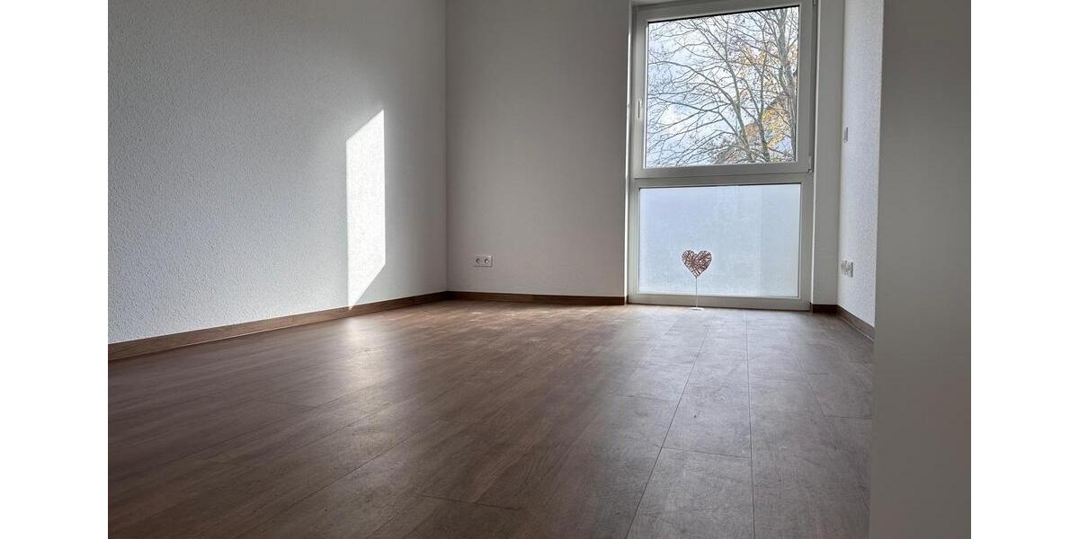 moderne Stadtvilla zur Miete - Erstbezug in energieeffiziente Neubau-Doppelhaushälfte 4 zimmer