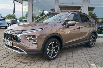 Mitsubishi Eclipse Cross 19.343 km 26.990 &euro; Magdeburg 39124