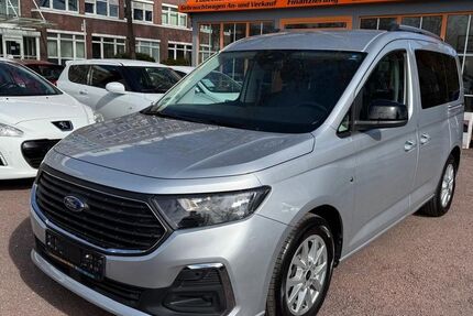 Ford Tourneo 11.900 km 23.990 &euro; Magdeburg 39124