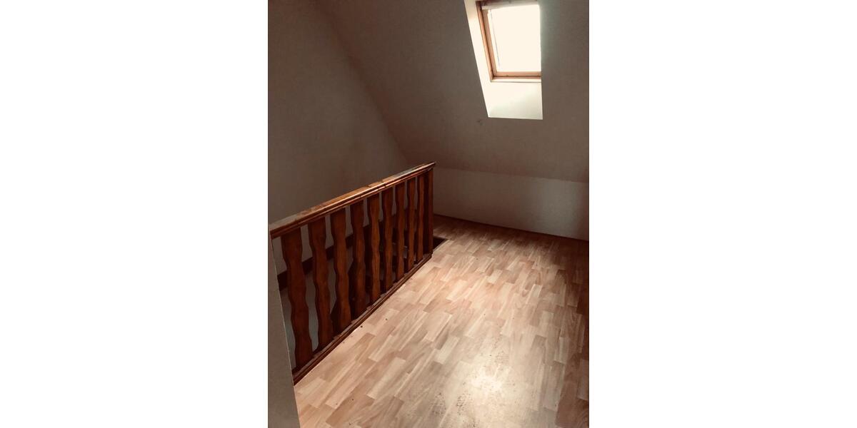 Reihenhaus Calbe (Saale) - 5 Zimmer, 97 m&sup2;, 48.000&euro; | Angebot:25614646