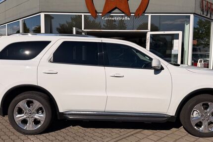Dodge Durango 169.000 km 18.950 &euro; Magdeburg 39120