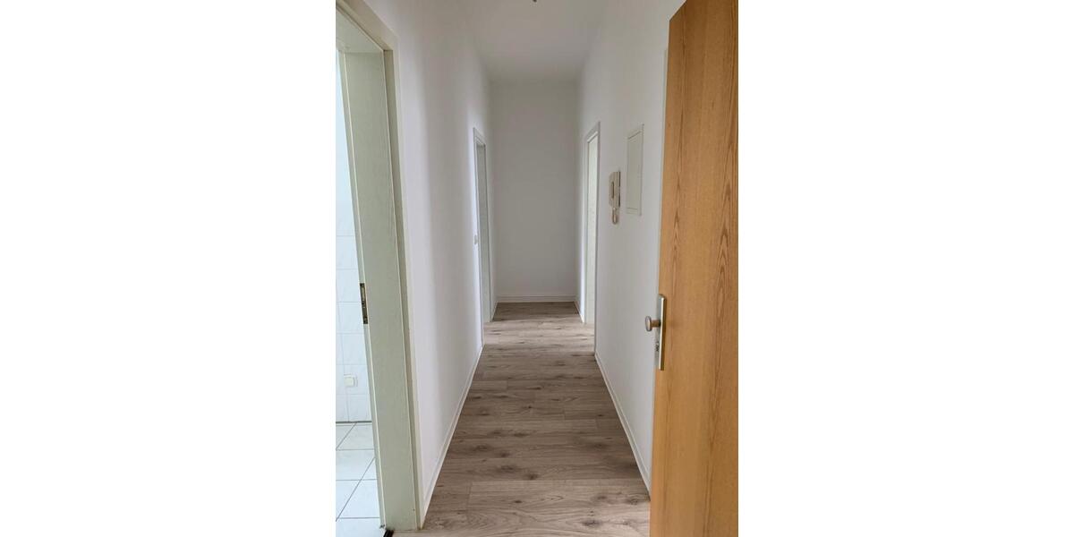 Etagenwohnung Magdeburg Brückfeld - 2 Zimmer, 48 m&sup2;, 330&euro; | Angebot:25382481