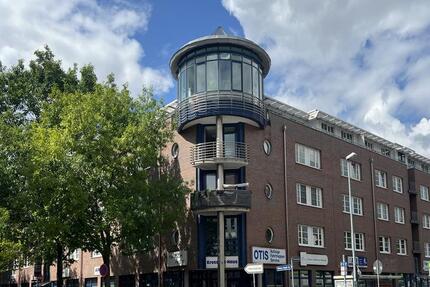 Sanierte 3-Raum-Wohnung mit Balkon, Duschbad und Gäste-WC im beliebten Stadtfeld-Ost zu vermieten! 3 zimmer