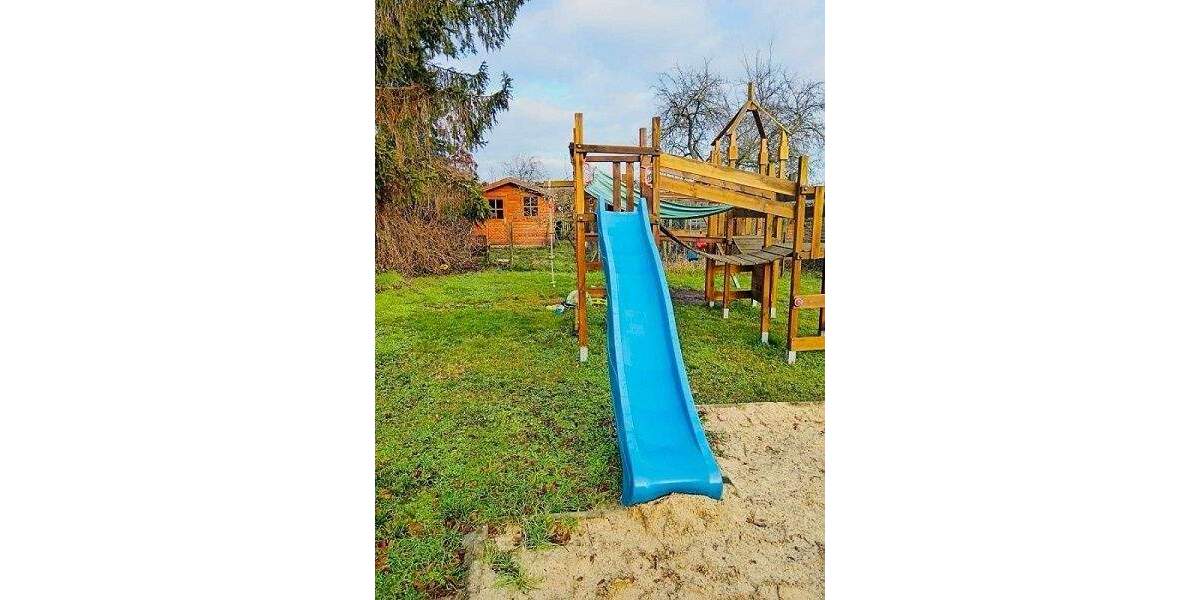 Etagenwohnung Magdeburg Westerhüsen - 6 Zimmer, 124 m&sup2;, 1.000&euro; | Angebot:24780537