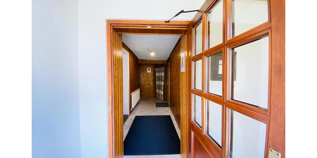 Einfamilienhaus Wolmirstedt - 9 Zimmer, 340 m&sup2;, 2.200&euro; | Angebot:23550746