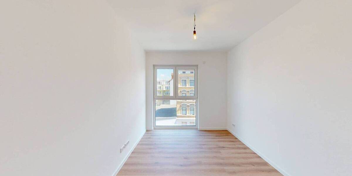 Etagenwohnung Magdeburg Sudenburg - 3 Zimmer, 97 m&sup2;, 1.099&euro; | Angebot:26763456