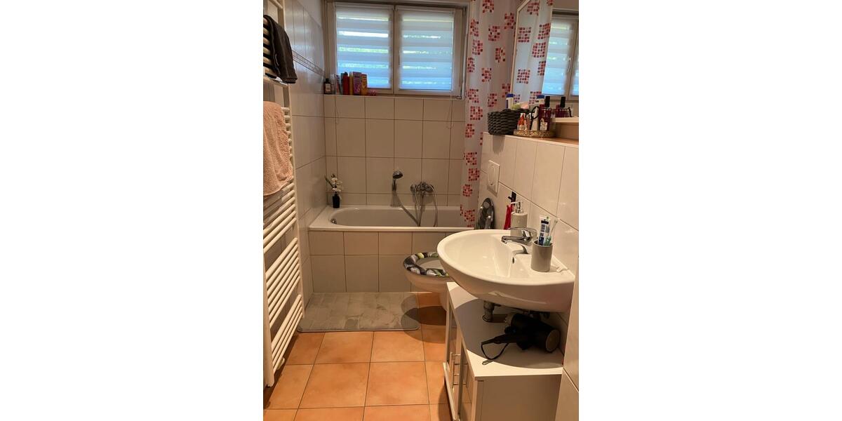 Etagenwohnung Magdeburg Brückfeld - 3 Zimmer, 64 m&sup2;, 440&euro; | Angebot:27628176