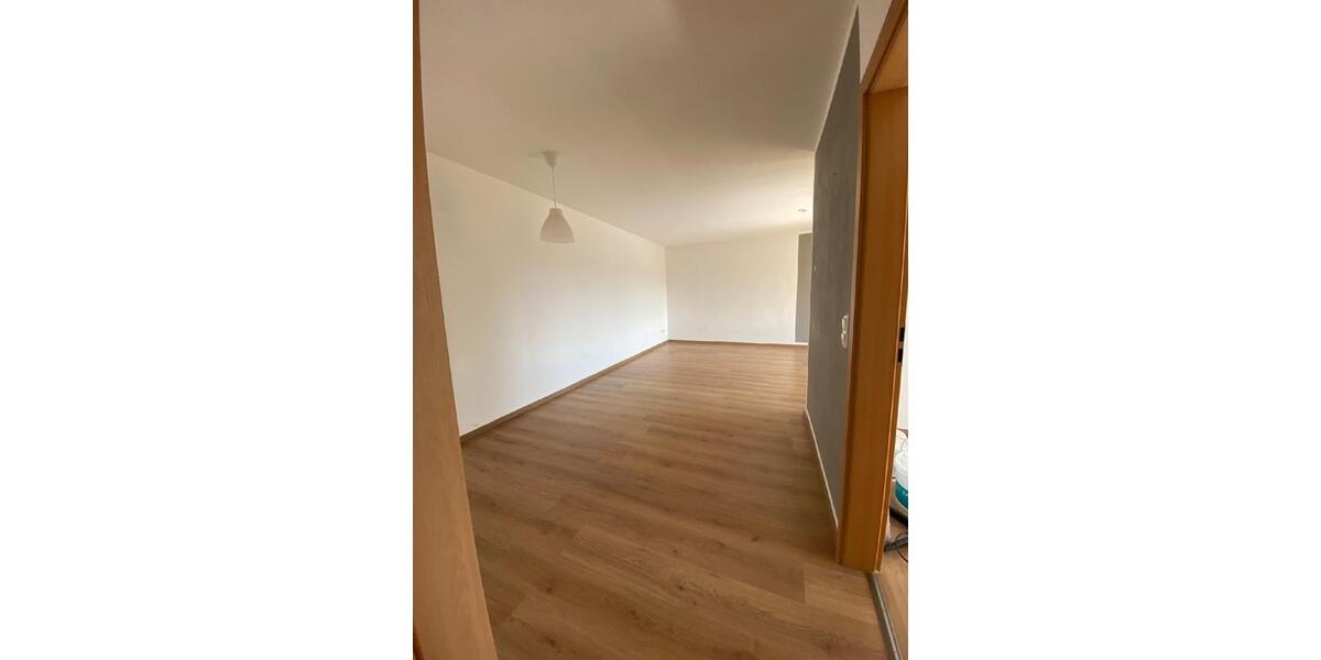 Etagenwohnung Haldensleben - 3 Zimmer, 88 m&sup2;, 750&euro; | Angebot:23510528