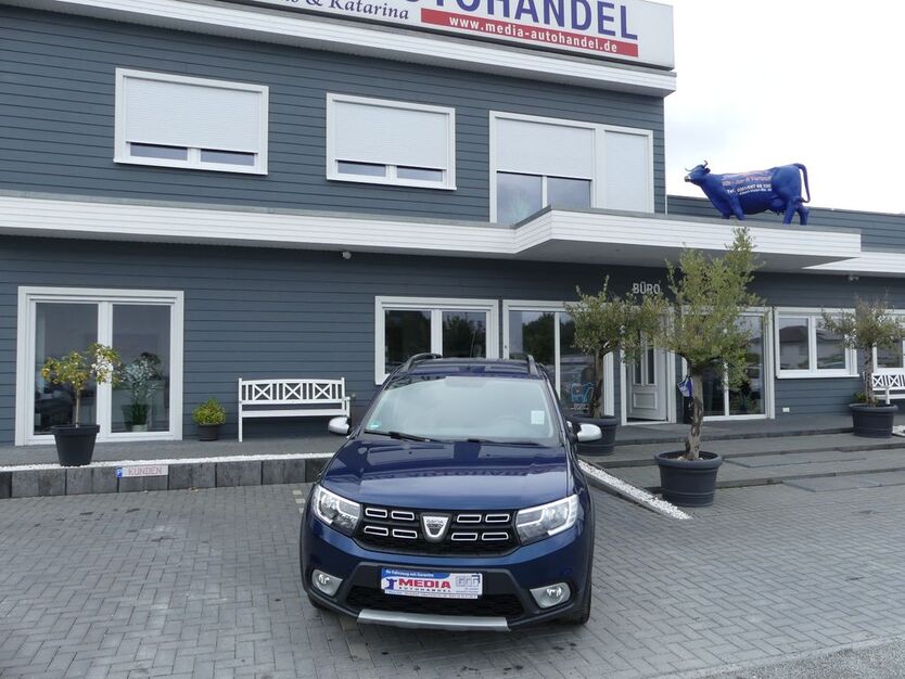 Dacia Logan 90.000 km 8.500 € Magdeburg 39108