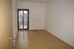 Preiswerte sonnige 2-R-Wohnung in MD- Altstadt ca.56,83m²; im DG. zu vermieten. 2 zimmer