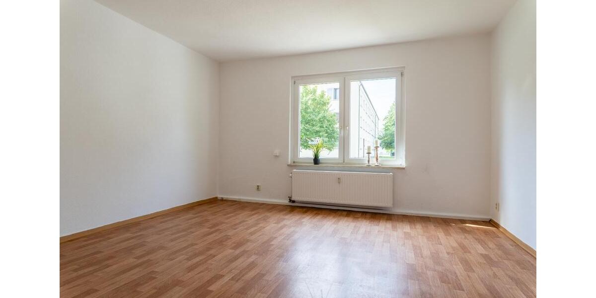 Erdgeschoßwohnung Calbe (Saale) - 1 Zimmer, 41 m&sup2;, 270&euro; | Angebot:22911777