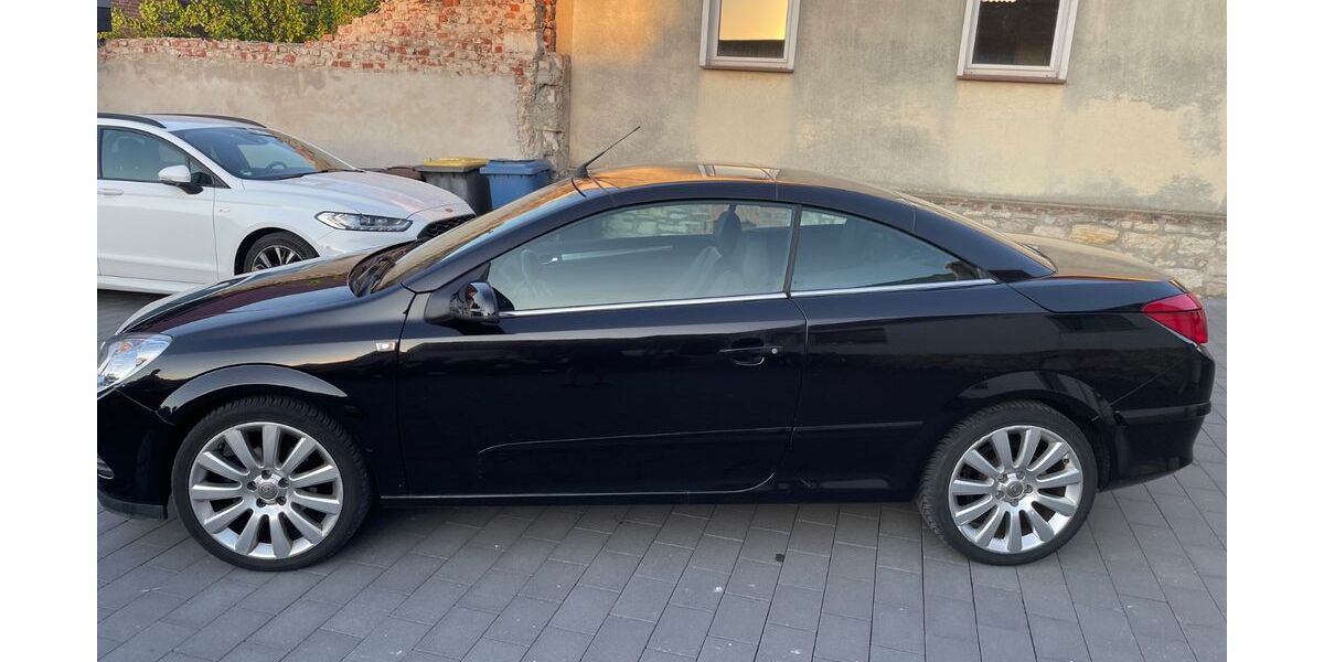 Opel Astra 93.500 km 3.980 &euro; Westeregeln 39448