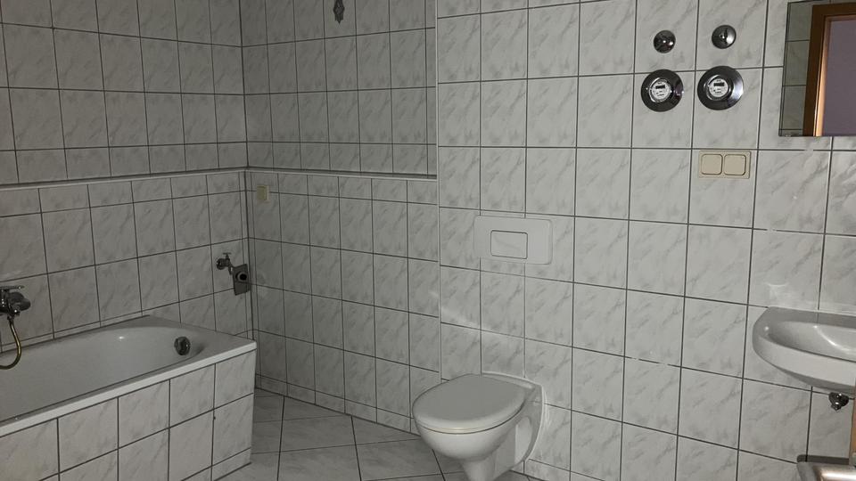 Etagenwohnung Magdeburg Beyendorf-Sohlen - 2 Zimmer, 69 m&sup2;, 414&euro; | Angebot:23278674