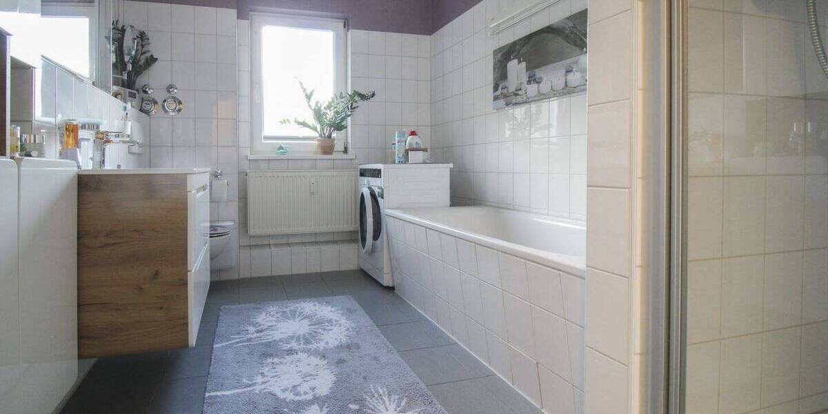 Etagenwohnung Magdeburg Ottersleben - 3 Zimmer, 88 m&sup2;, 215.000&euro; | Angebot:26106861