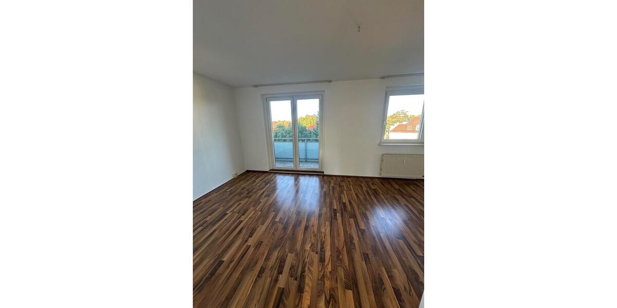 Etagenwohnung Magdeburg Brückfeld - 3 Zimmer, 57 m&sup2;, 450&euro; | Angebot:26136840