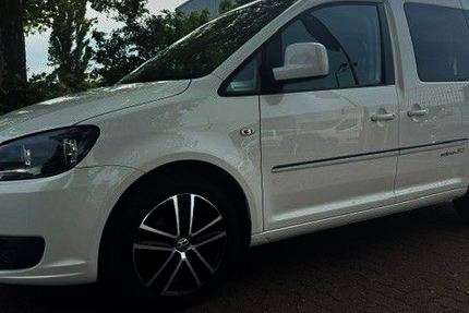 VW Caddy 132.000 km 10.500 &euro; Magdeburg 39126