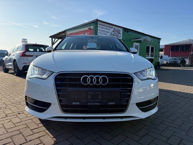Audi A3 200.000 km 10.700 &euro; Hohenwarsleben 39326