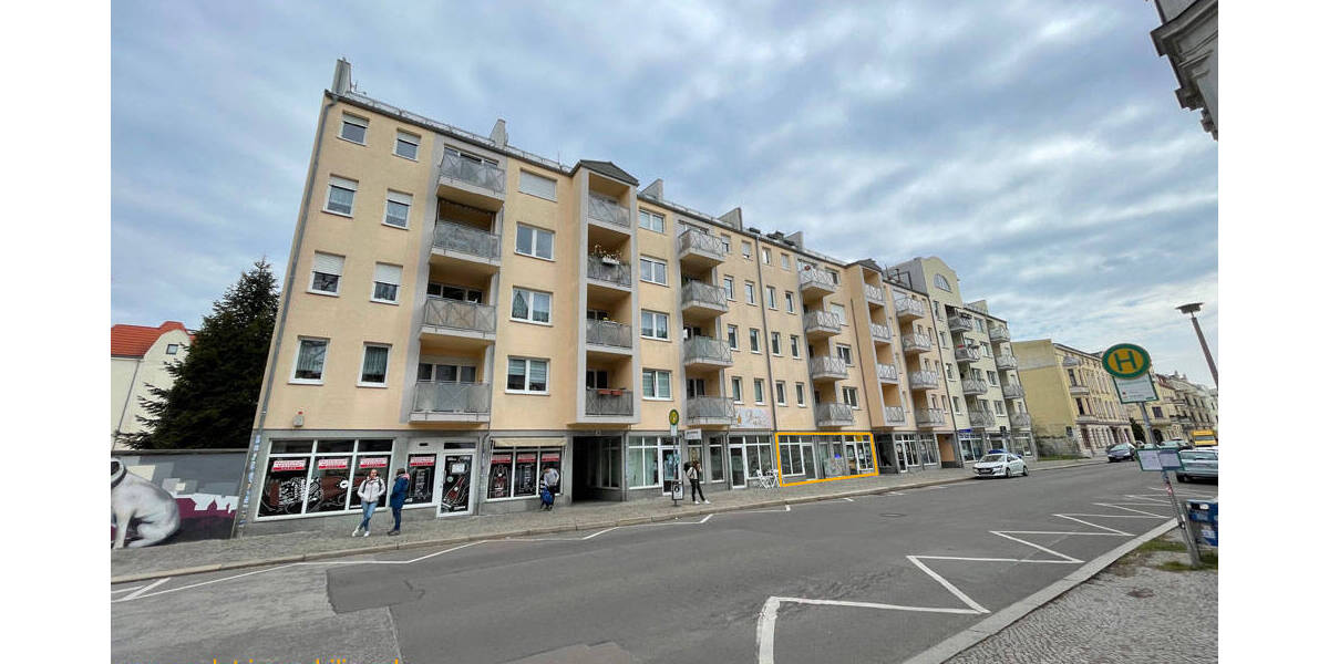 Ladenlokal zum Kauf mit Stellplätzen und Lager in MD - Stadtfeld - Ost - teilvermietet zimmer