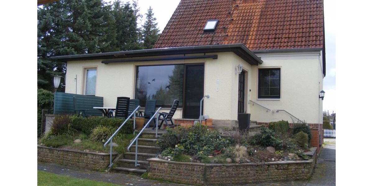 Einfamilienhaus Burg - 4 Zimmer, 65 m&sup2;, 175.000&euro; | Angebot:27081720